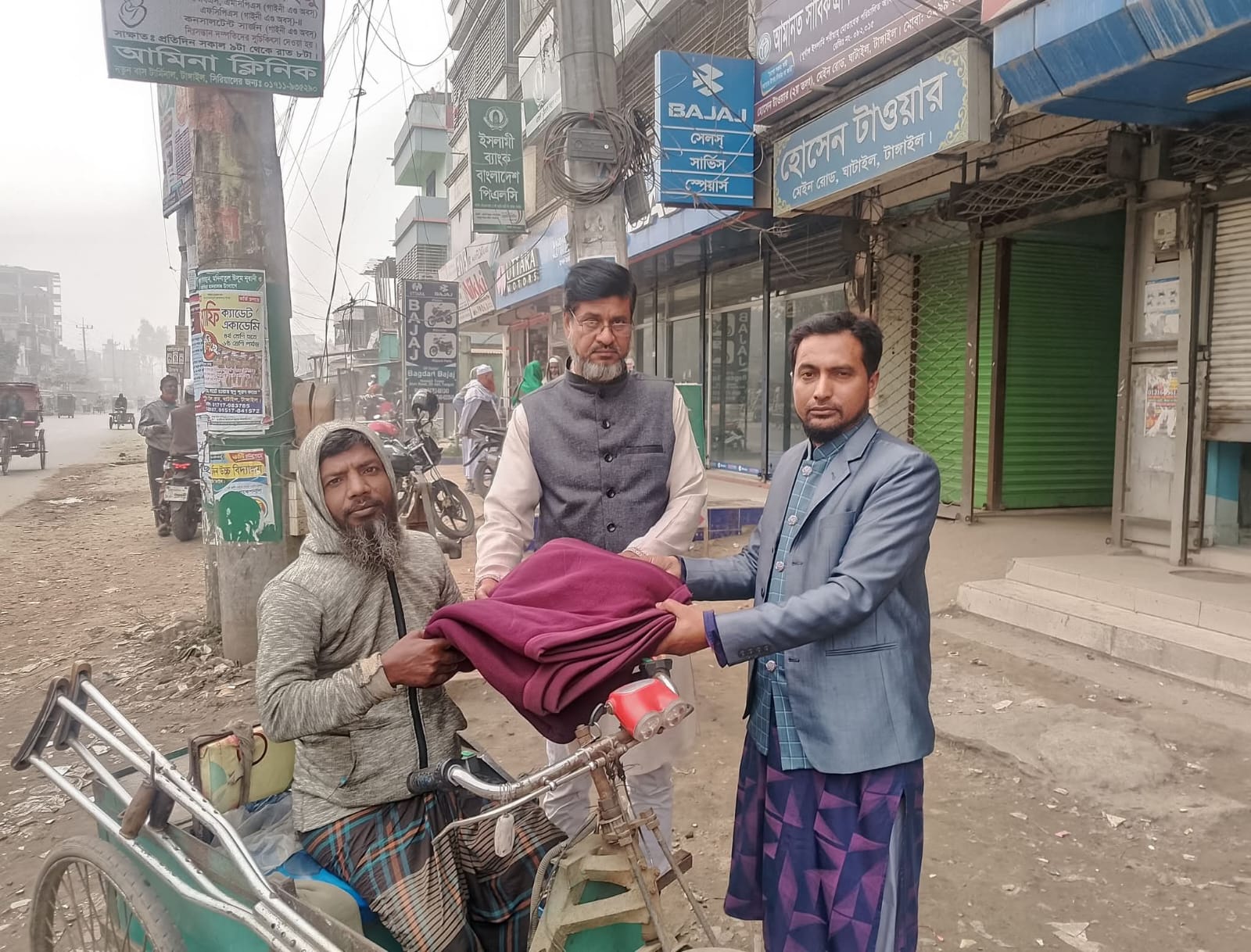 অসহায় মানুষের মাঝে কম্বল বিতরণ – ০২ ফেব্রুয়ারি ২০২৫